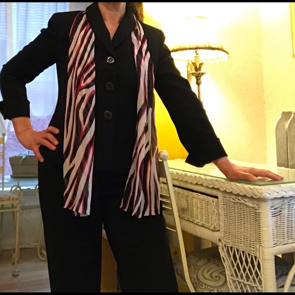 Perfect condition-black suit with red scarf